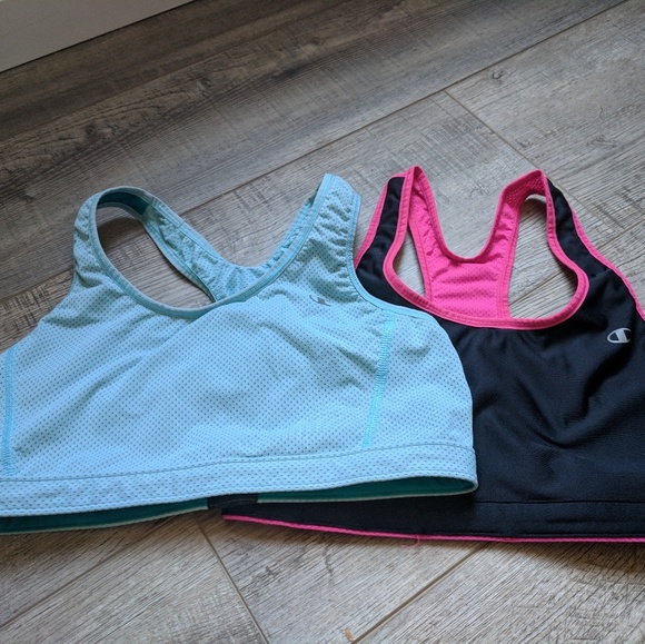 2 champion reversible sports bras - Picture 1 of 8